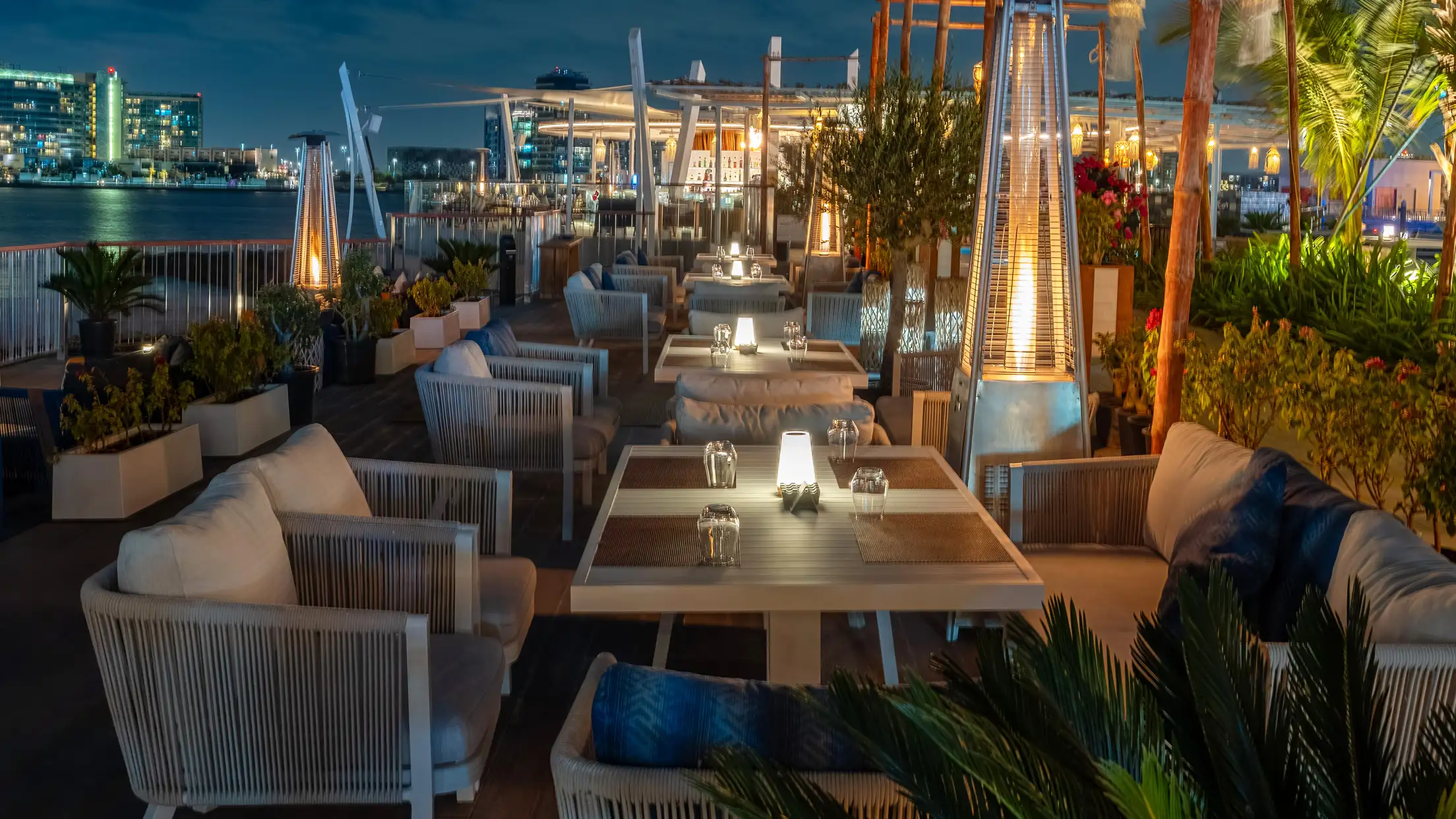 Café del Mar Abu Dhabi Restaurant Event Gallery 4